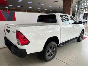 Toyota Hilux 2.4GD-6 double cab 4x4 Raider auto - Image 2