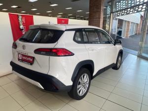 Toyota Corolla Cross 1.8 Xi - Image 2