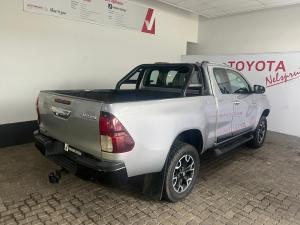 Toyota Hilux 2.8GD-6 Xtra cab Legend 50 - Image 2