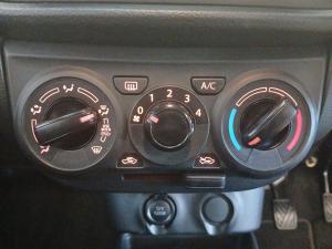 Toyota Vitz 1.0 - Image 16