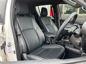 Toyota Hilux 2.8GD-6 double cab 4x4 Legend auto - Image 14