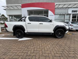 Toyota Hilux 2.8GD-6 double cab 4x4 Legend auto - Image 3
