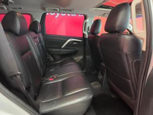 Mitsubishi Pajero Sport 2.4D 4X4 Exceed automatic - Image 12