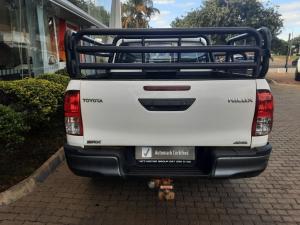Toyota Hilux 2.4 GD-6 SRX 4X4 automaticD/C - Image 5