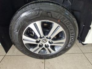 Toyota Quantum 2.8 GL Slwb automatic 14 Seat - Image 18