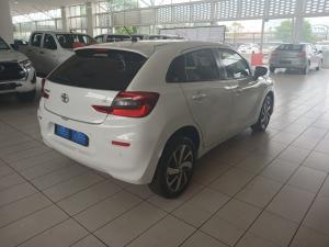 Toyota Starlet 1.5 Xs automatic - Image 2