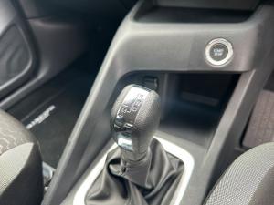 Nissan Magnite 1.0 Acenta AMT - Image 15