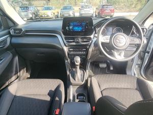 Toyota Urban Cruiser 1.5 XR automatic - Image 6