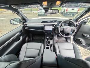 Toyota Hilux 2.8 GD-6 RB Legend 55 4X4 automaticE/CAB - Image 6