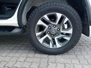 Toyota Fortuner 2.4GD-6 4X4 automatic - Image 14