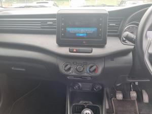 Toyota Rumion 1.5 SX - Image 16