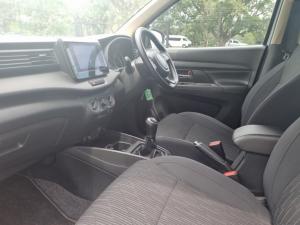 Toyota Rumion 1.5 SX - Image 7