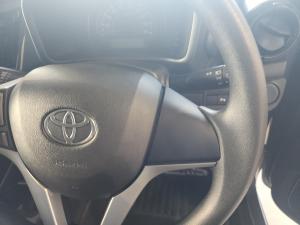 Toyota Vitz 1.0 - Image 10
