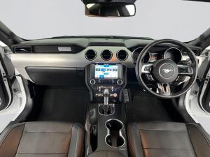 Ford Mustang 5.0 GT automatic - Image 11