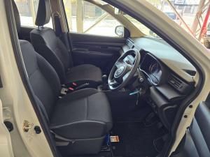 Suzuki Ertiga 1.5 GA - Image 19
