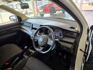 Suzuki Ertiga 1.5 GA - Image 8