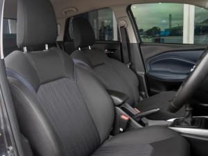 Toyota Starlet 1.5 XR manual - Image 7