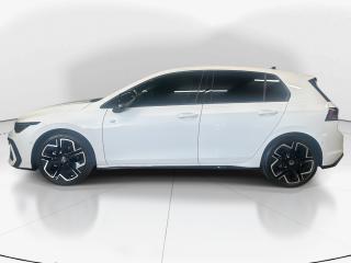 Volkswagen Golf 1.4TSI R-Line Plus