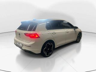 Volkswagen Golf 1.4TSI R-Line Plus