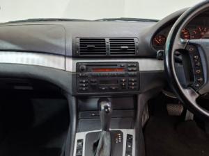 BMW 318i automatic - Image 11
