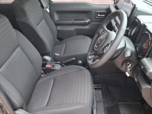 Suzuki Jimny 1.5 GLX AllGrip 5-door auto - Image 9