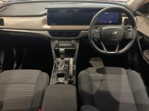 Mahindra XUV700 2.0T AX5 - Image 6