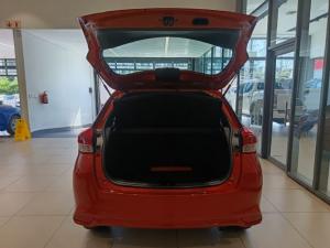 Toyota Yaris 1.5 Xs auto - Image 5