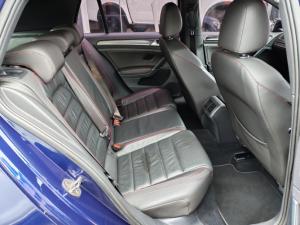 Volkswagen Golf GTI - Image 10