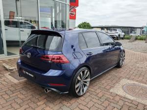Volkswagen Golf GTI - Image 3