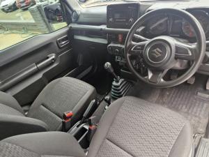 Suzuki Jimny 1.5 GL AllGrip 3-door manual - Image 6