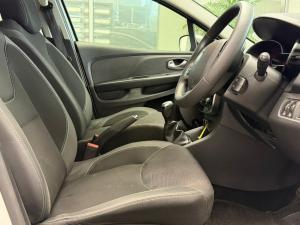 Renault Clio 66kW turbo Authentique - Image 15