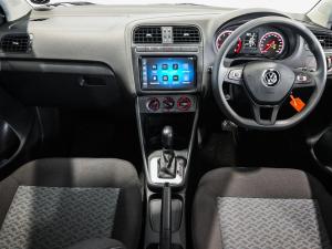 Volkswagen Polo Vivo hatch 1.6 Life - Image 16