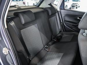 Volkswagen Polo Vivo hatch 1.6 Life - Image 19