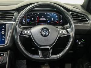 Volkswagen Tiguan 2.0TSI 4Motion Highline - Image 17
