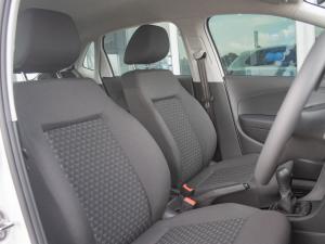 Volkswagen Polo Vivo hatch 1.4 - Image 7
