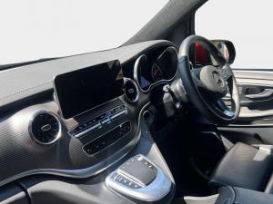 Mercedes-Benz V-Class V300d Exclusive - Image 12