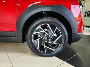 Mahindra XUV 3XO 1.2T AX7L - Image 3