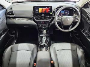 Mahindra XUV 3XO 1.2T AX7L - Image 8