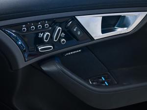 Jaguar F-Type coupe 280kW R-Dynamic - Image 12