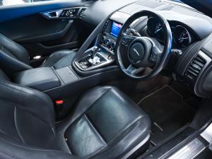 Jaguar F-Type coupe 280kW R-Dynamic - Image 19