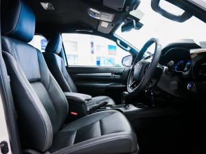 Toyota Hilux 2.8GD-6 Xtra cab 4x4 Legend auto - Image 6