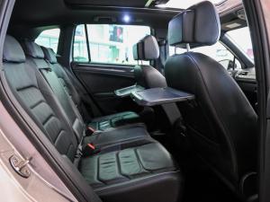 Volkswagen Tiguan 2.0TSI 4Motion Highline - Image 31