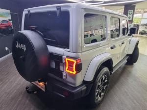 Jeep Wrangler Unlimited 2.0T Sahara - Image 22