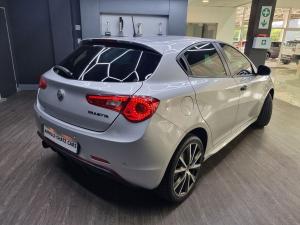 Alfa Romeo Giulietta 1.4T Sprint - Image 2