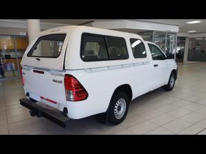 Toyota Hilux 2.0 single cab S (aircon) - Image 2
