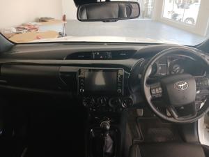 Toyota Hilux 2.8GD-6 Xtra cab 4x4 Legend manual - Image 6