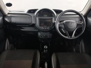 Suzuki S-Presso 1.0 GL manual - Image 6