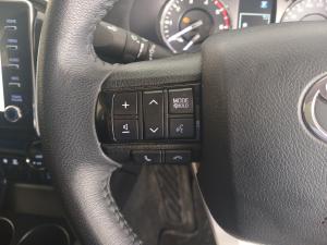 Toyota Hilux 2.8GD-6 double cab 4x4 Raider auto - Image 9