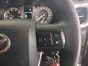 Toyota Hilux 2.8GD-6 double cab 4x4 Raider auto - Image 10