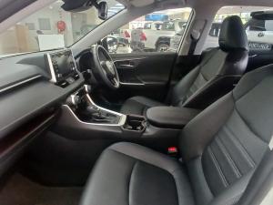 Toyota RAV4 2.0 VX - Image 7